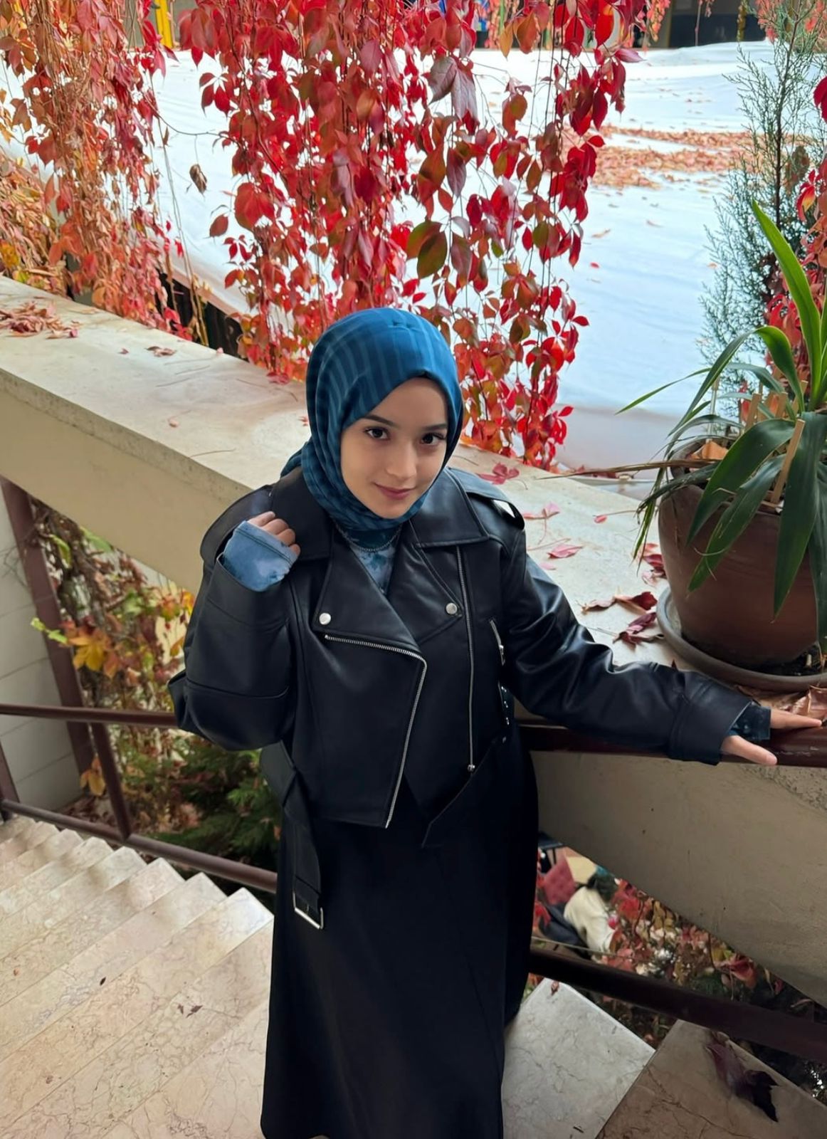 Elmacık Heyecanlı Bayan Escort Buse