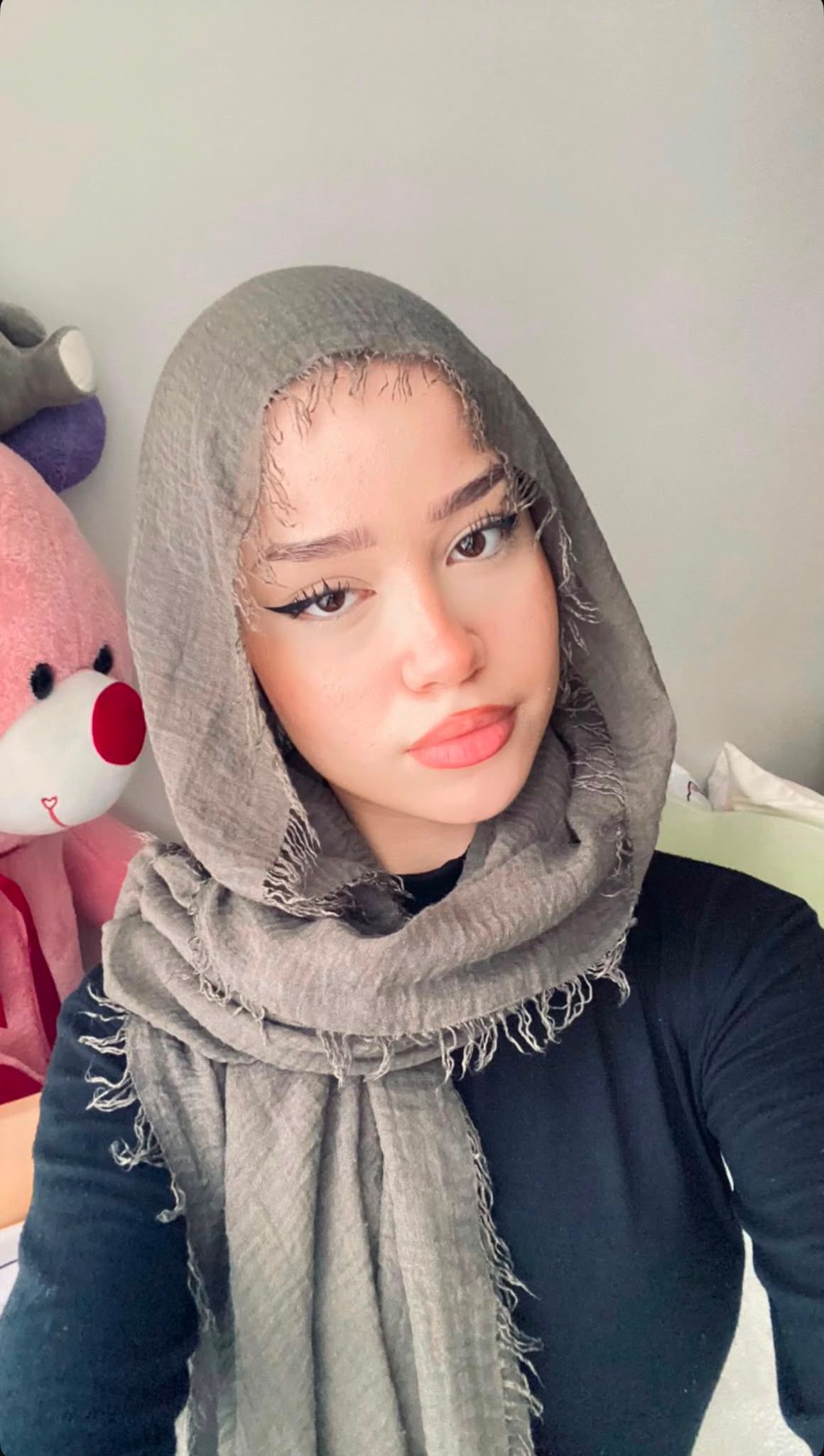 Nakkaş Kendi Yeri Olan Escort Bayan Süheyla