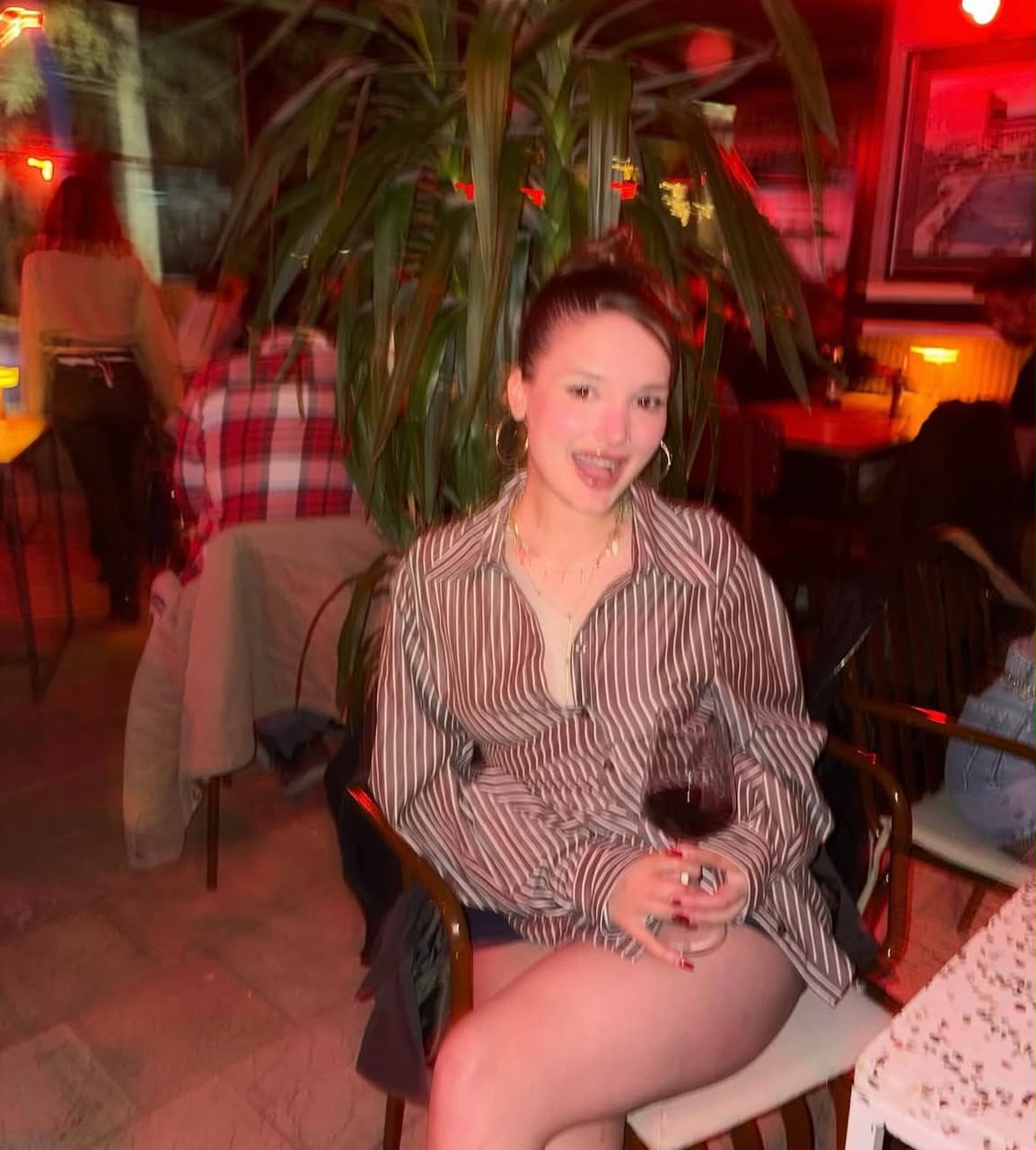 Yapalak Zarif Ruh Bayan Escort Zeynep