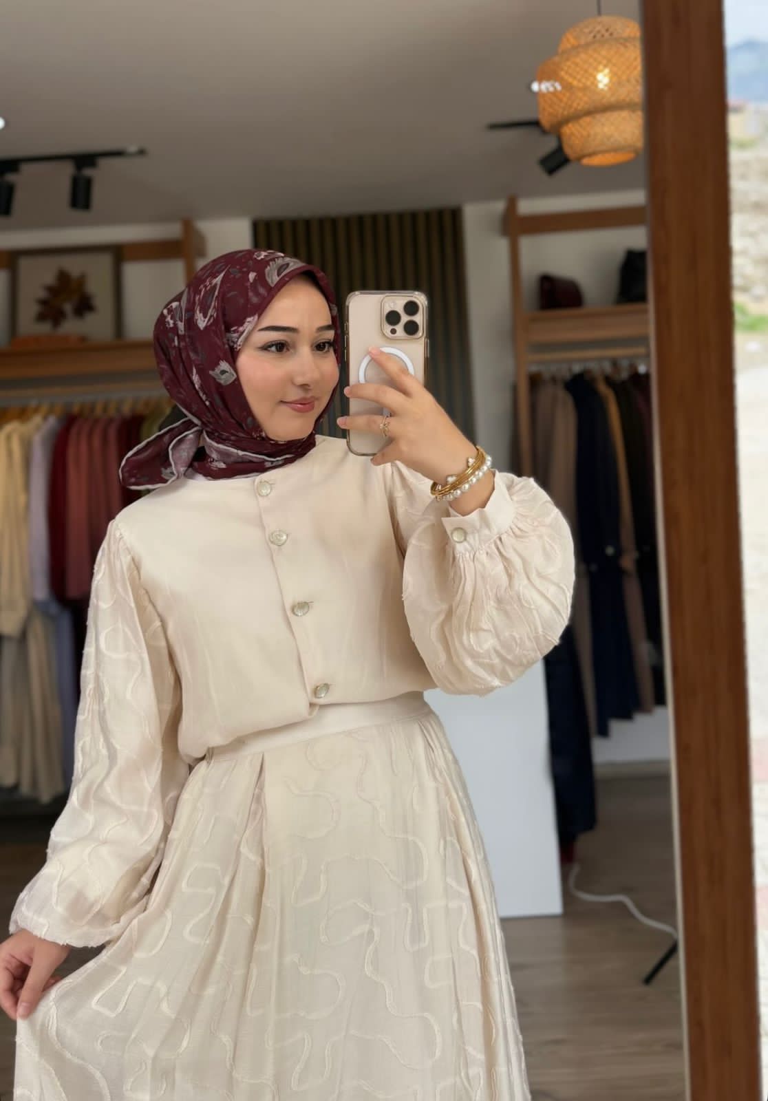 Güngörmez Bakımlı Escort Bayan Aylin