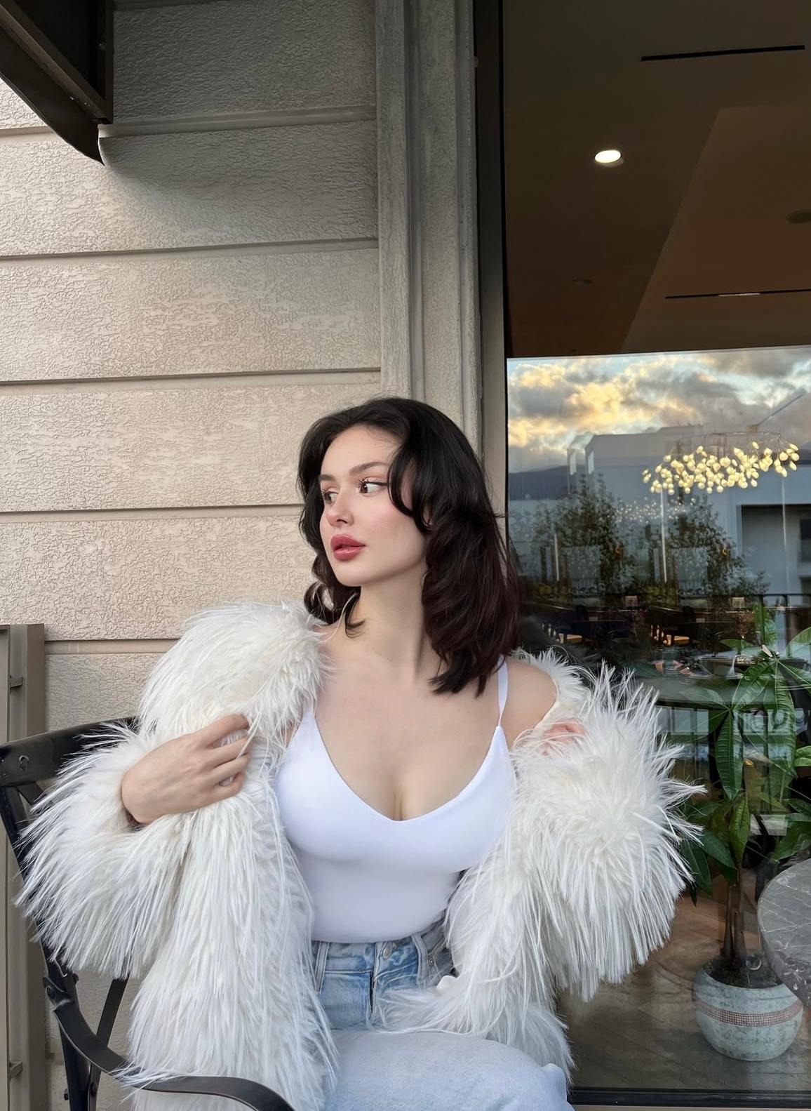 Kireçli Sadık Kadın Escort Özlem